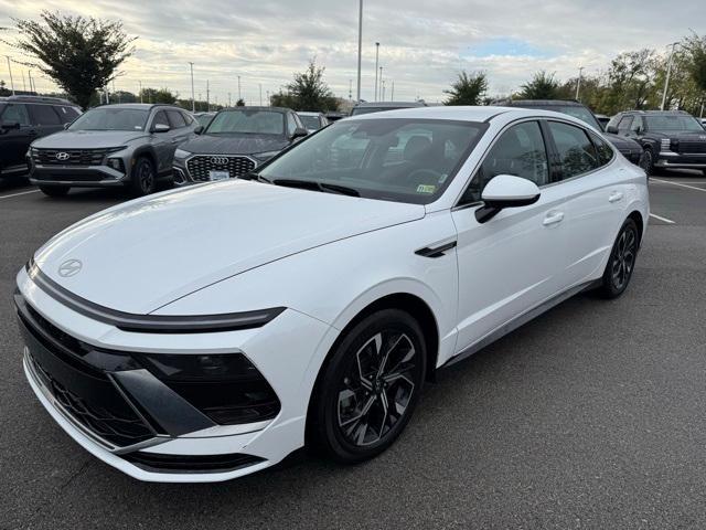 used 2024 Hyundai Sonata car, priced at $22,774