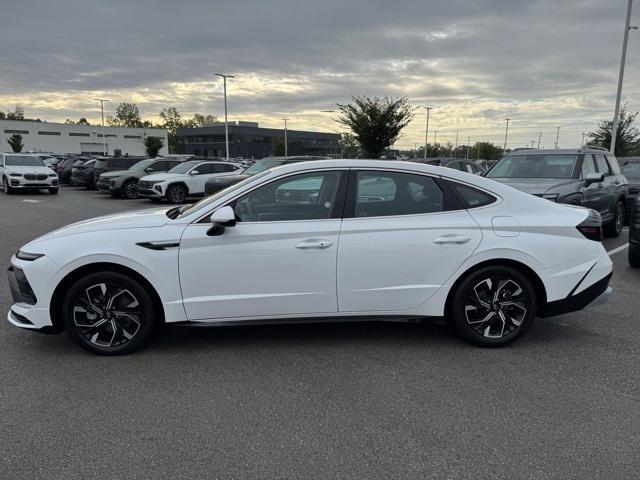 used 2024 Hyundai Sonata car, priced at $22,774