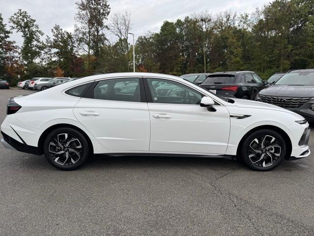 used 2024 Hyundai Sonata car, priced at $22,774