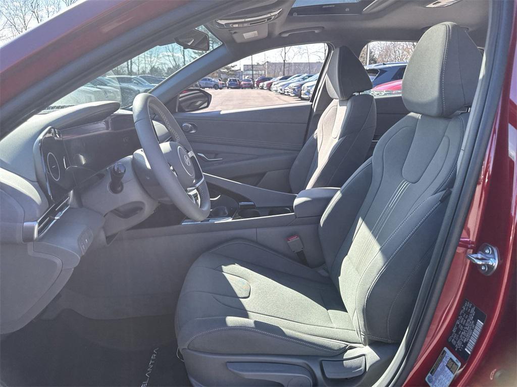 new 2025 Hyundai Elantra car, priced at $24,226