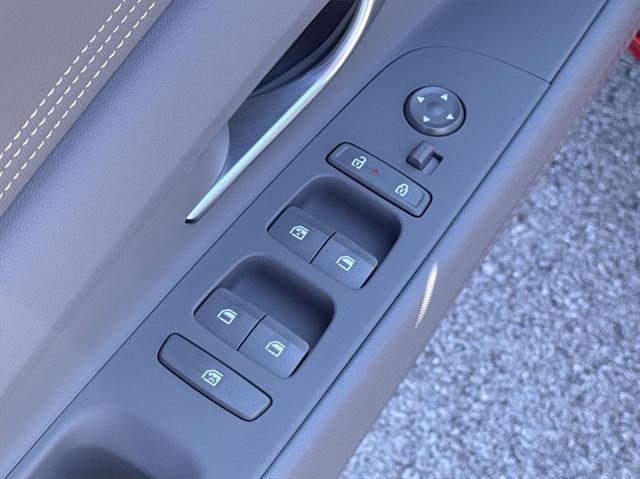 new 2025 Hyundai Elantra car, priced at $26,226