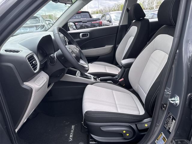 new 2025 Hyundai Venue car, priced at $22,966