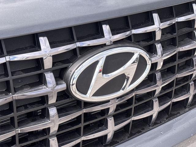 new 2025 Hyundai Venue car, priced at $22,966