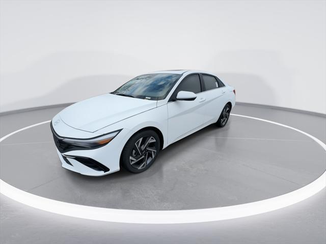 new 2024 Hyundai Elantra car, priced at $23,717