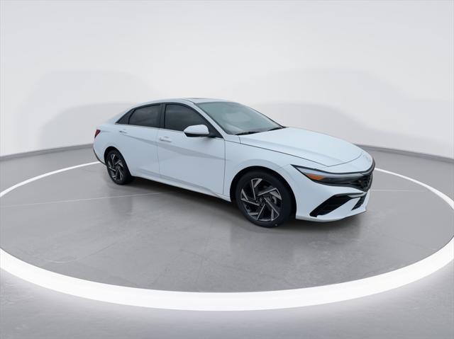 new 2024 Hyundai Elantra car, priced at $23,717