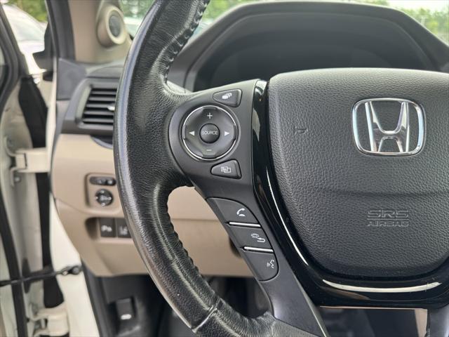 used 2018 Honda Pilot car, priced at $21,444