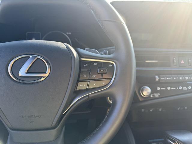 used 2023 Lexus ES 250 car, priced at $30,884