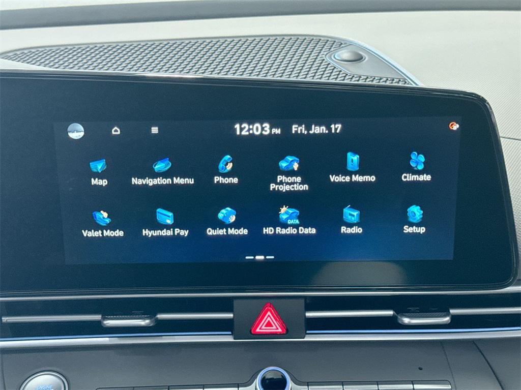 new 2025 Hyundai Elantra car, priced at $23,466
