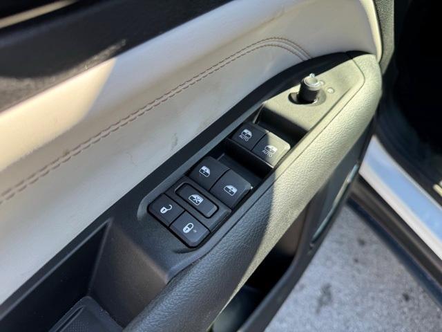 used 2022 Jeep Compass car, priced at $20,994