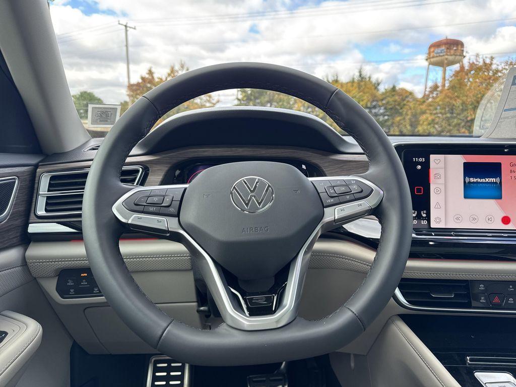 new 2026 Volkswagen Atlas car, priced at $53,748