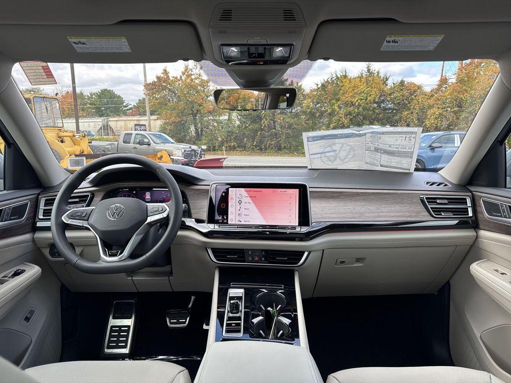 new 2026 Volkswagen Atlas car, priced at $53,748