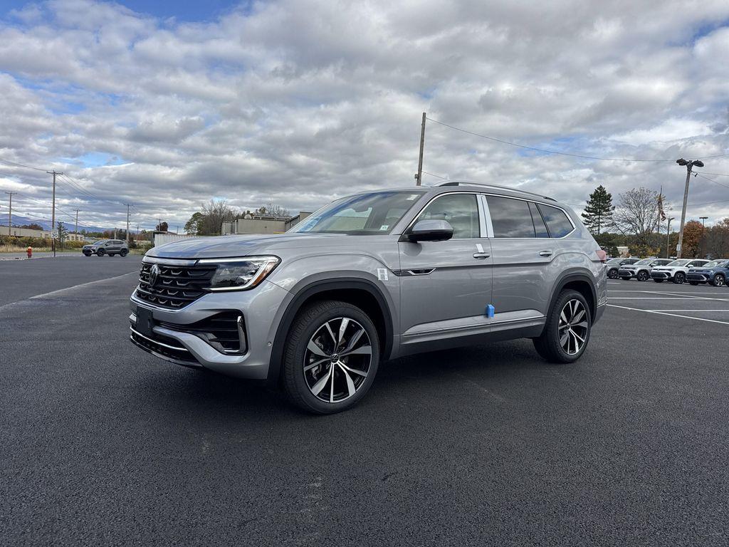 new 2026 Volkswagen Atlas car, priced at $53,748