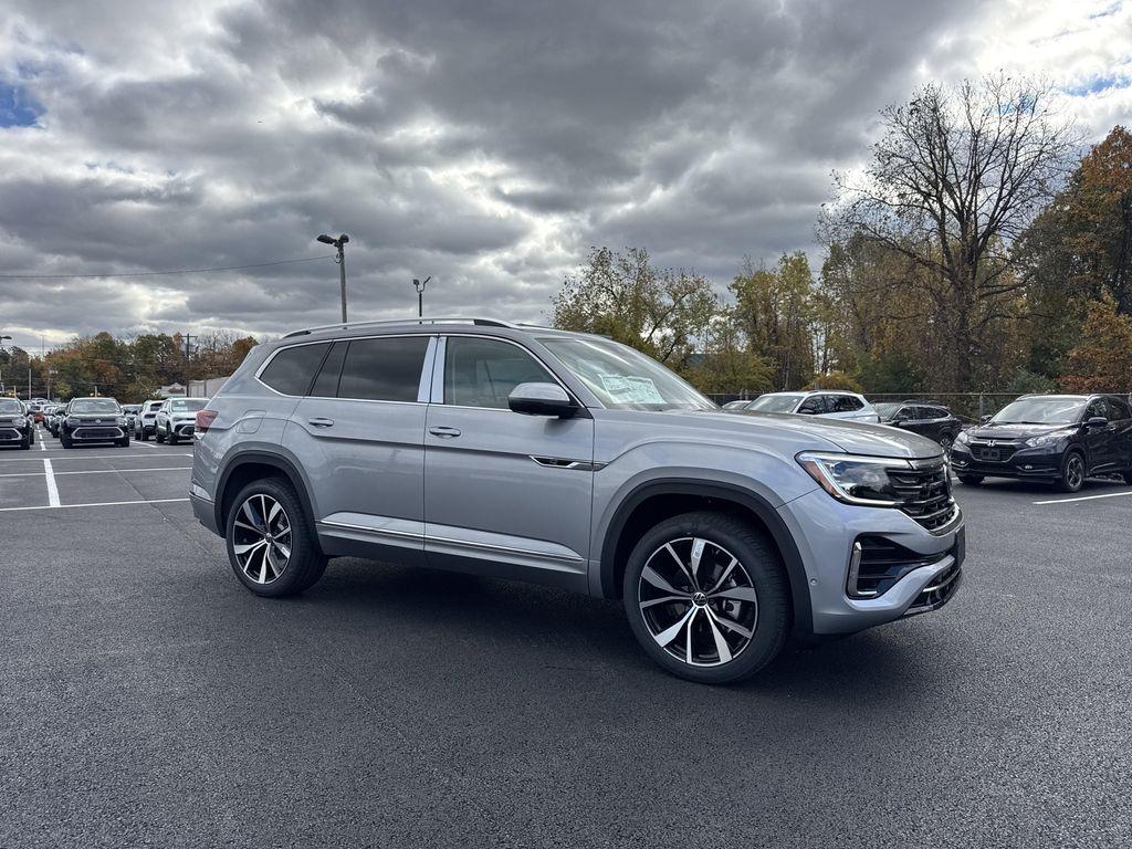 new 2026 Volkswagen Atlas car, priced at $53,748