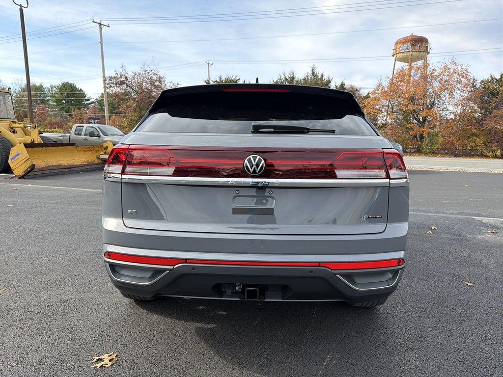 new 2026 Volkswagen Atlas Cross Sport car, priced at $46,136