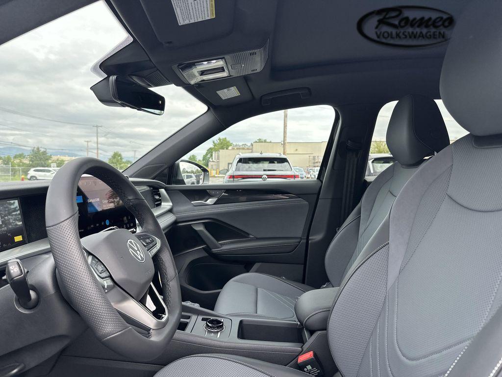 new 2025 Volkswagen Tiguan car, priced at $36,767