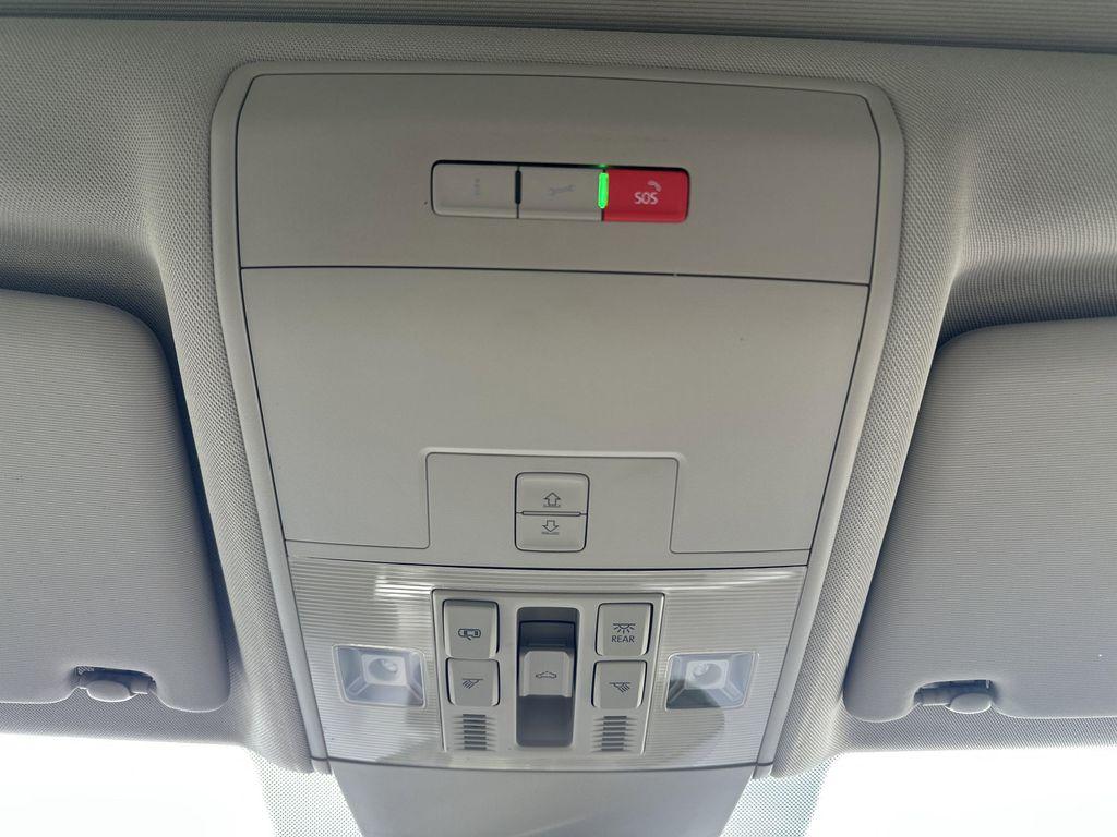 used 2021 Volkswagen Atlas car, priced at $25,495