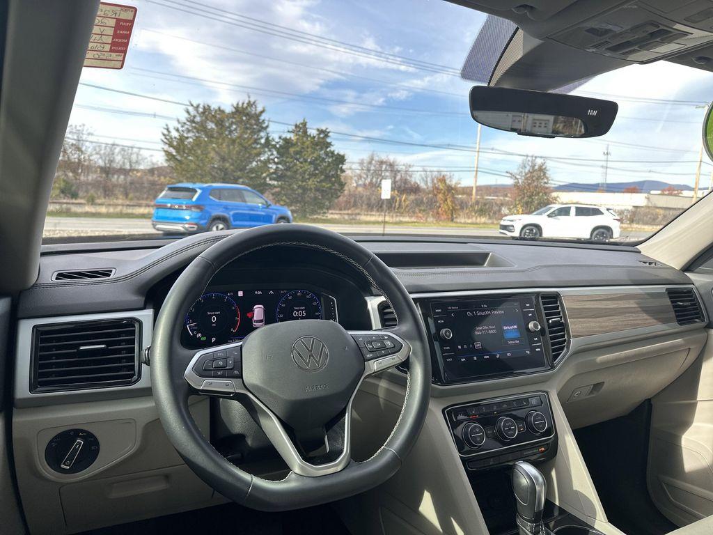 used 2021 Volkswagen Atlas car, priced at $25,495