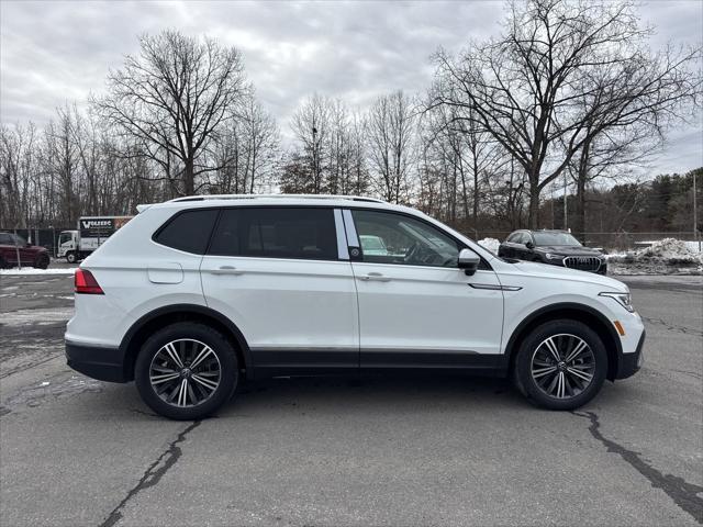 new 2024 Volkswagen Tiguan car, priced at $35,051