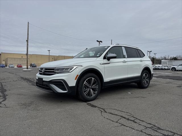 new 2024 Volkswagen Tiguan car, priced at $35,051