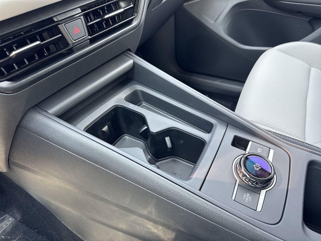 new 2025 Volkswagen Tiguan car, priced at $34,011