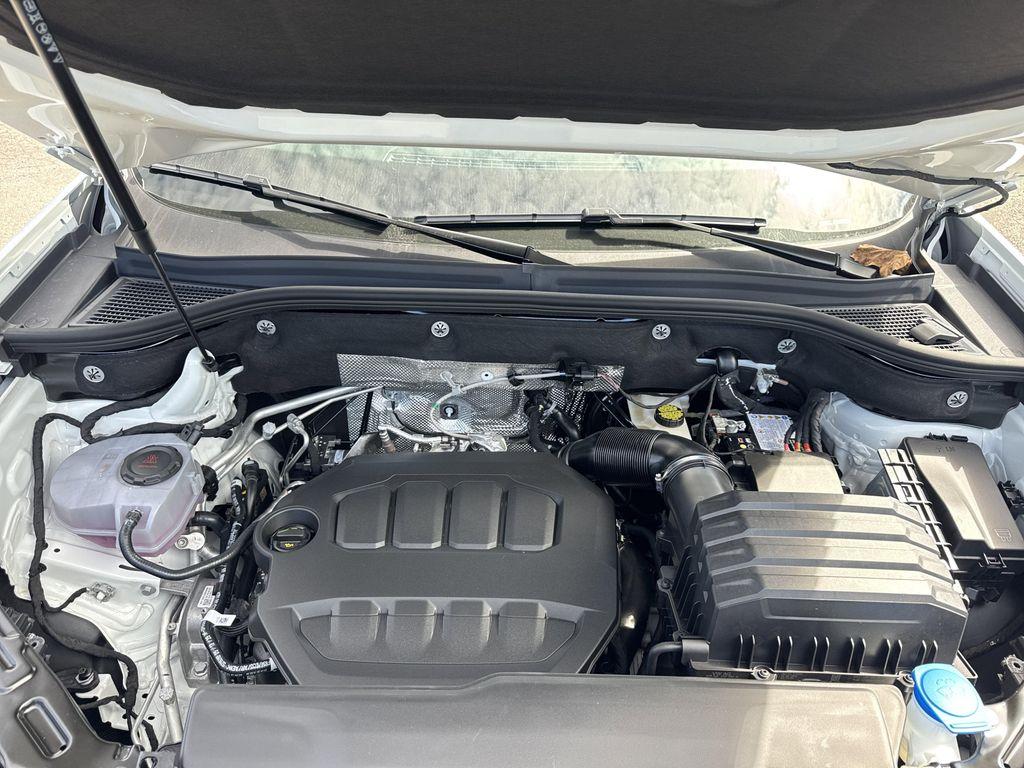 new 2026 Volkswagen Atlas car, priced at $48,456