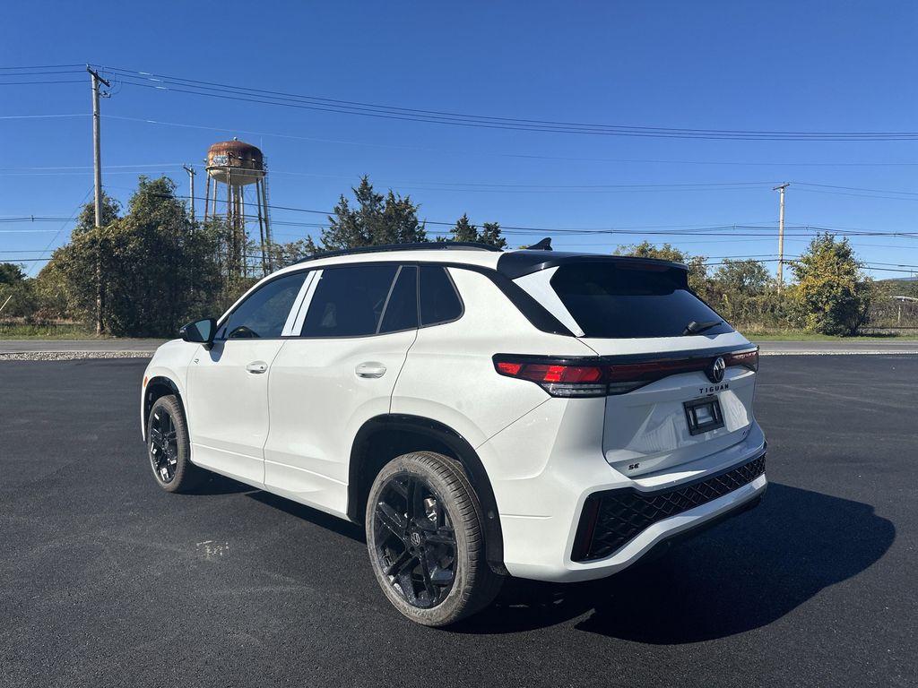 new 2025 Volkswagen Tiguan car, priced at $37,702