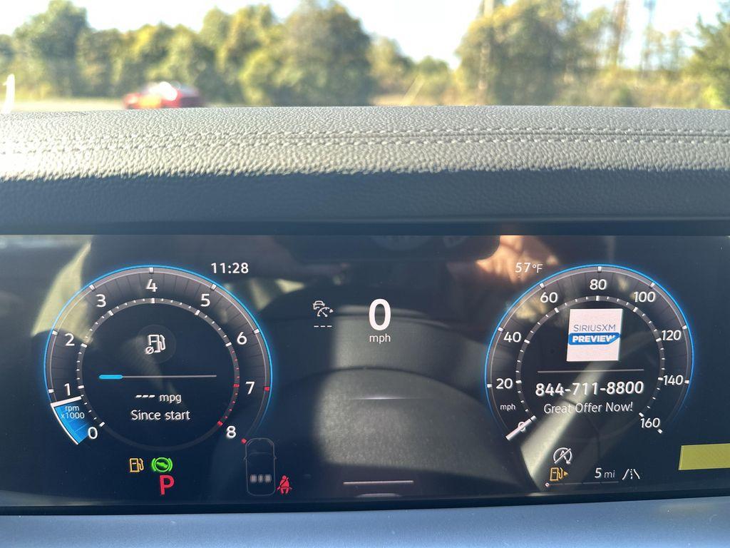 new 2025 Volkswagen Tiguan car, priced at $37,702