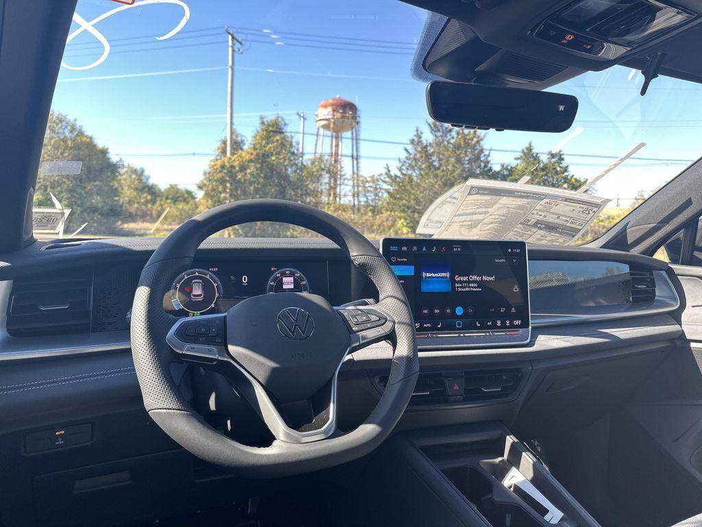 new 2025 Volkswagen Tiguan car, priced at $37,702