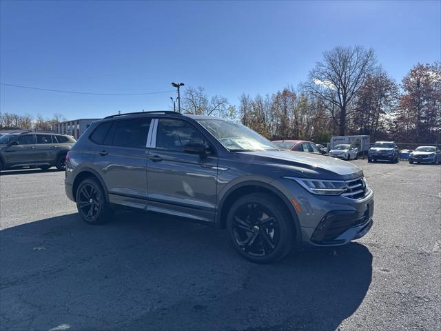 new 2024 Volkswagen Tiguan car, priced at $34,611