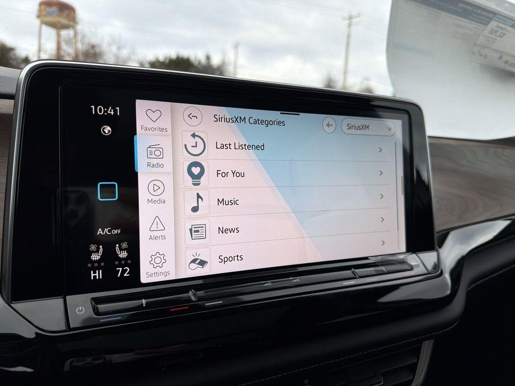 new 2026 Volkswagen Atlas car, priced at $46,915