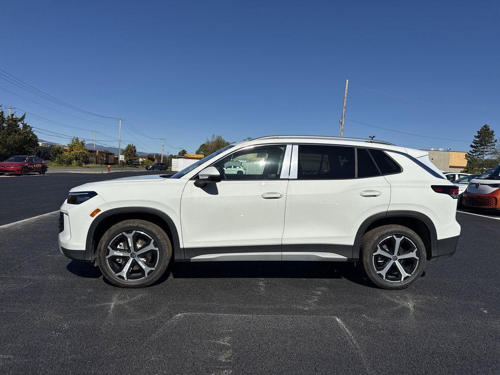 new 2025 Volkswagen Tiguan car, priced at $35,287