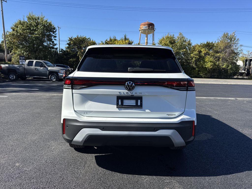 new 2025 Volkswagen Tiguan car, priced at $35,287
