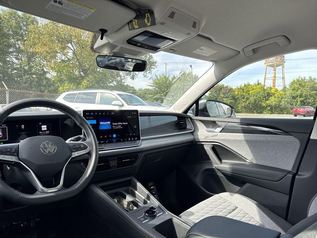 new 2025 Volkswagen Tiguan car, priced at $31,182