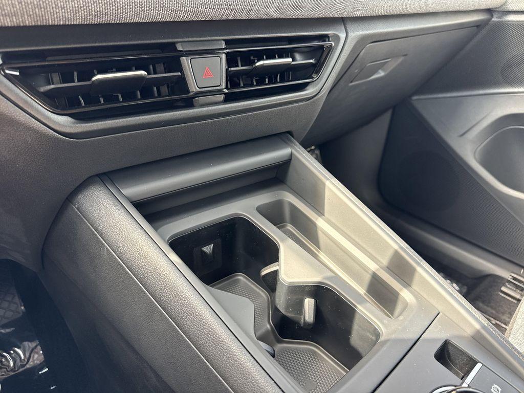 new 2025 Volkswagen Tiguan car, priced at $31,182