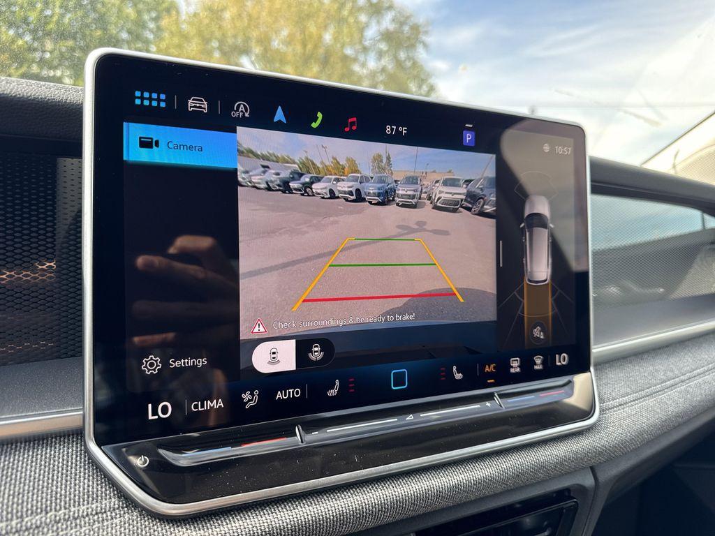 new 2025 Volkswagen Tiguan car, priced at $31,182