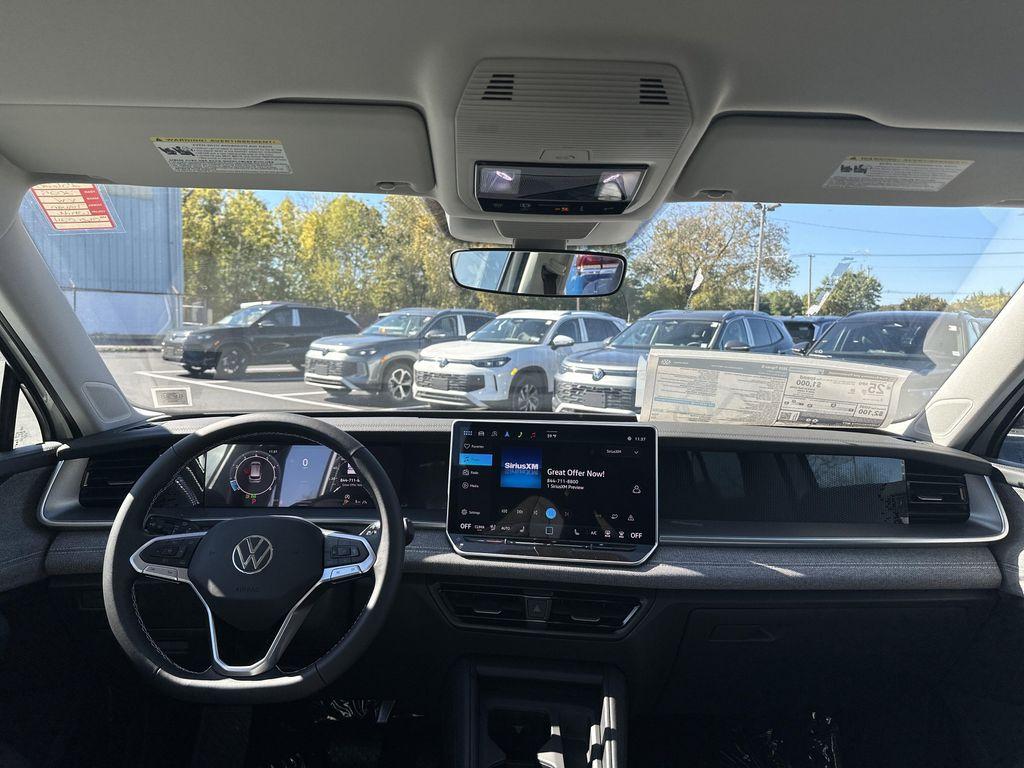 new 2025 Volkswagen Tiguan car, priced at $30,886
