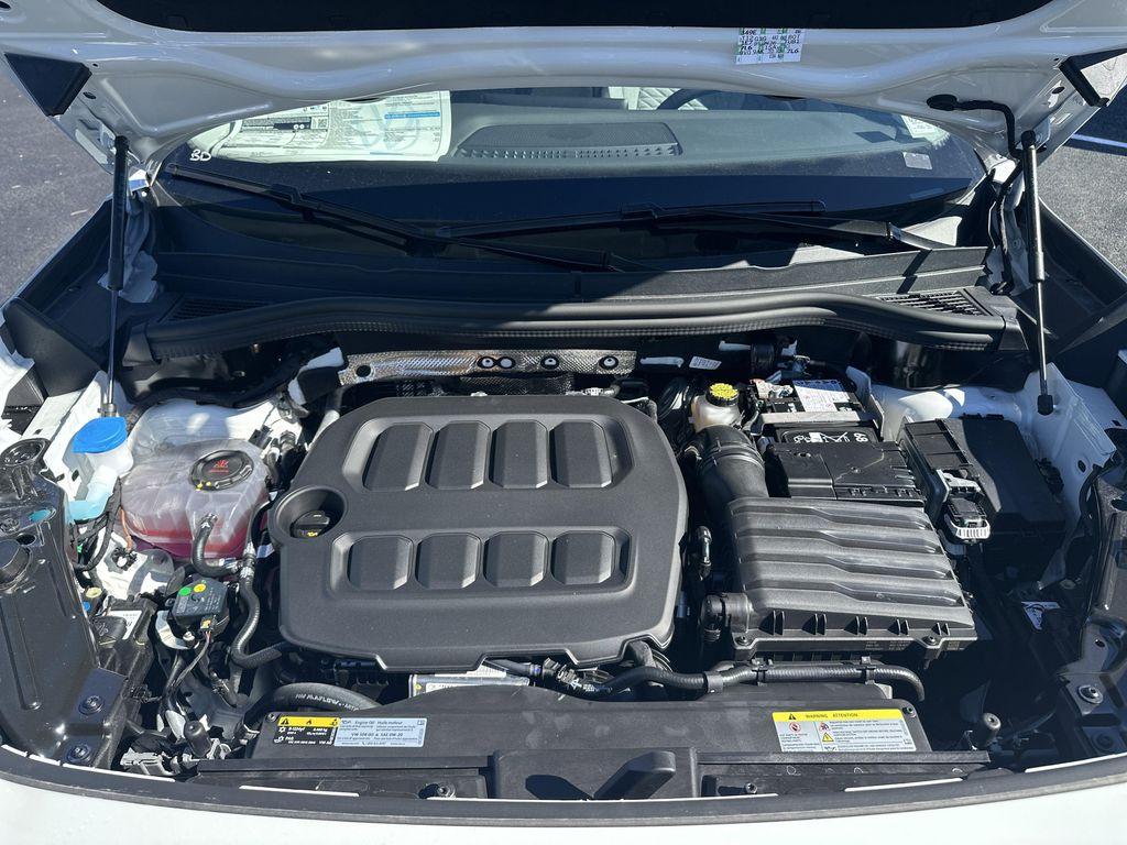 new 2025 Volkswagen Tiguan car, priced at $30,886