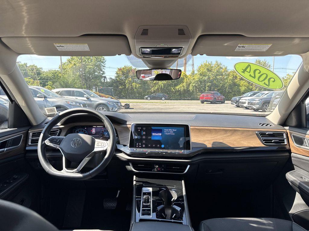 used 2024 Volkswagen Atlas car, priced at $32,595