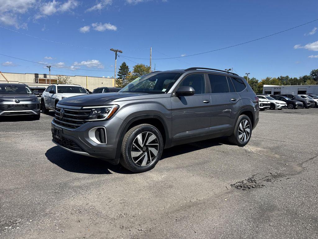 used 2024 Volkswagen Atlas car, priced at $32,895