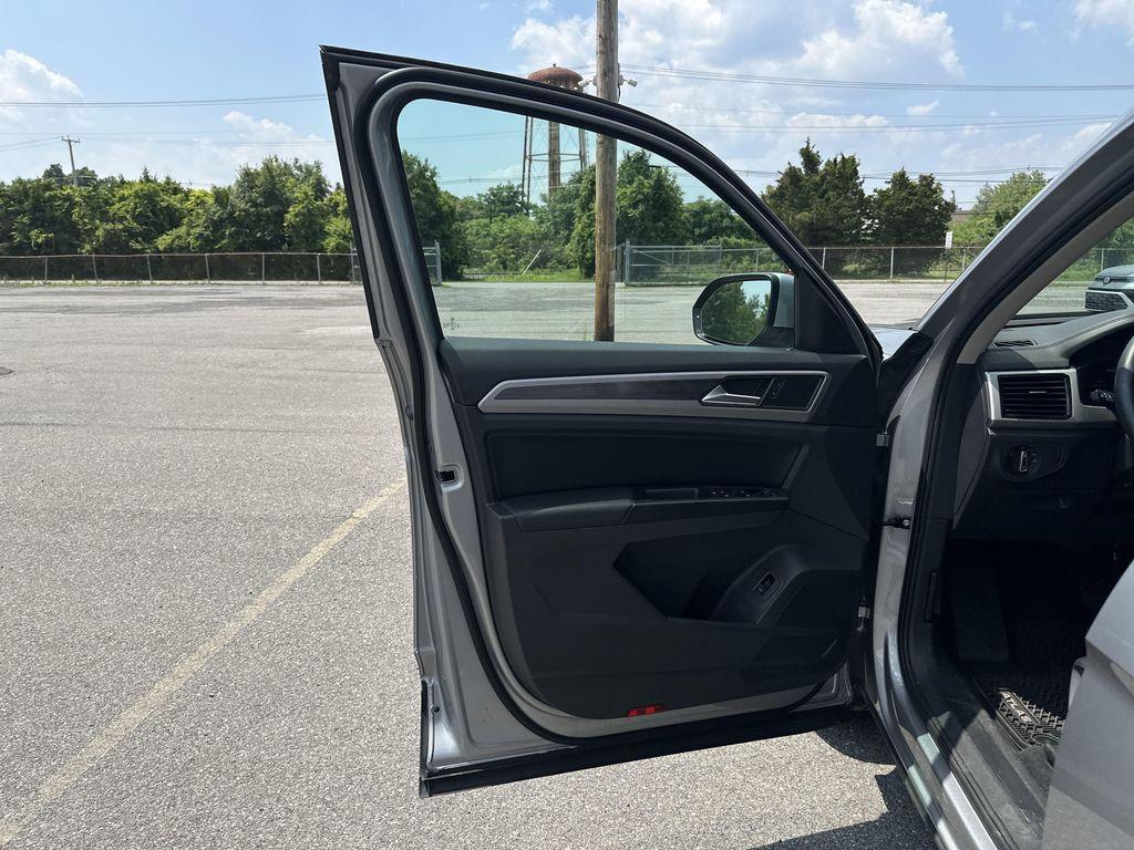 used 2021 Volkswagen Atlas car, priced at $22,995