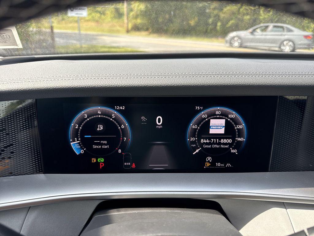 new 2025 Volkswagen Tiguan car, priced at $34,882