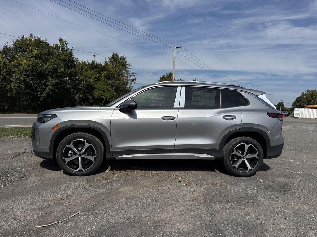 new 2025 Volkswagen Tiguan car, priced at $34,882