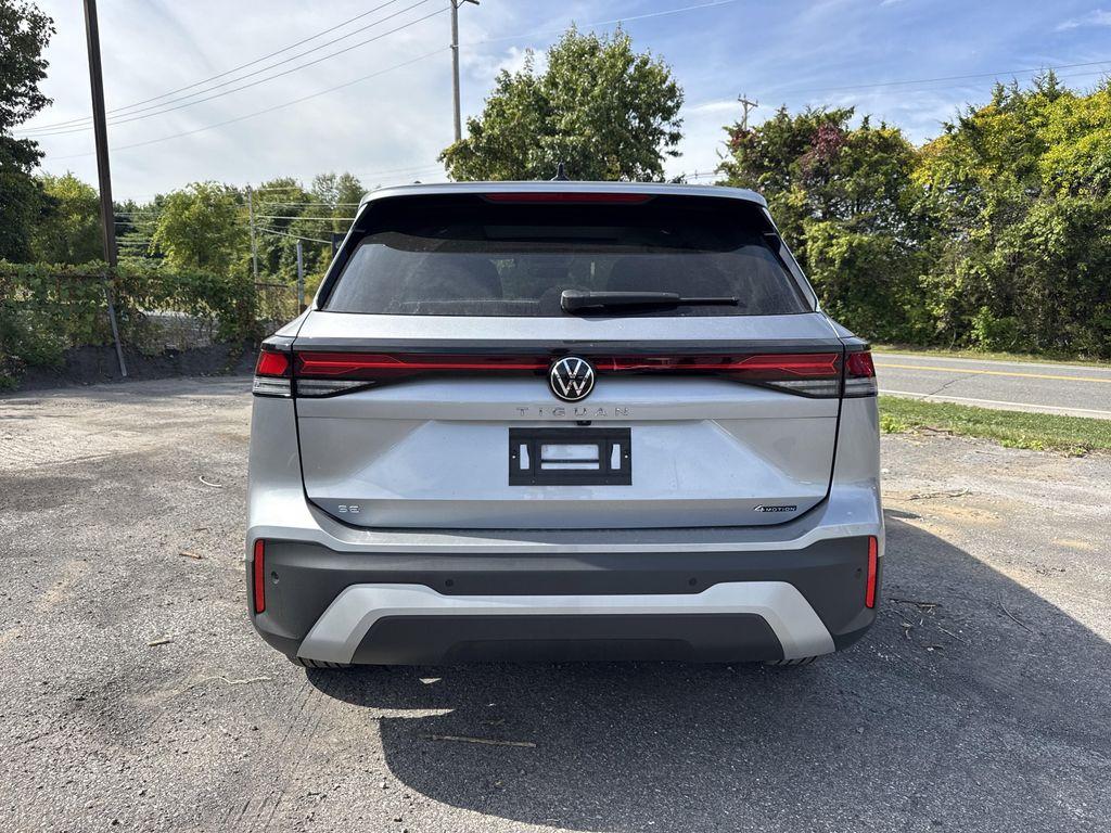 new 2025 Volkswagen Tiguan car, priced at $34,882