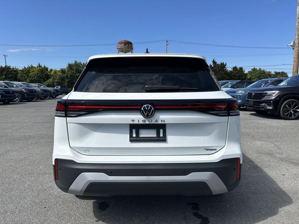 new 2025 Volkswagen Tiguan car, priced at $36,030