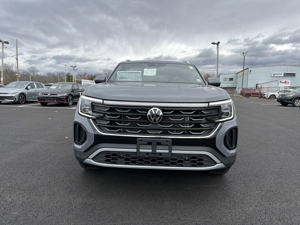 new 2026 Volkswagen Atlas Cross Sport car, priced at $46,136