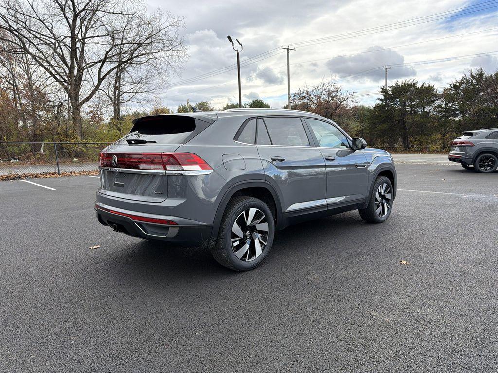 new 2026 Volkswagen Atlas Cross Sport car, priced at $46,136