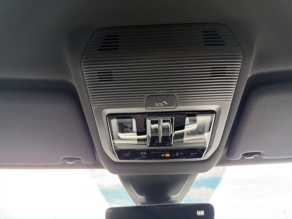 new 2026 Volkswagen Atlas Cross Sport car, priced at $46,136