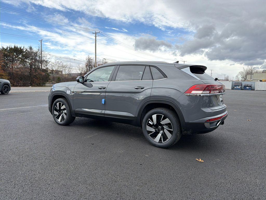 new 2026 Volkswagen Atlas Cross Sport car, priced at $46,136