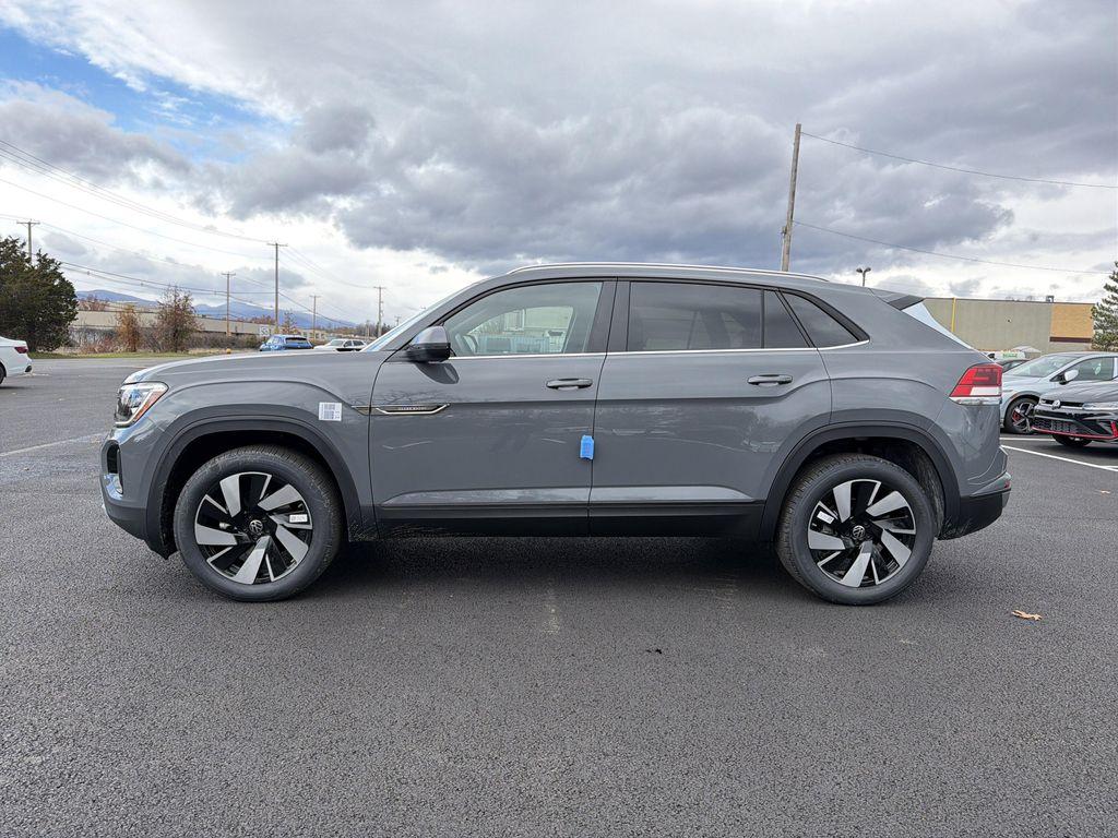 new 2026 Volkswagen Atlas Cross Sport car, priced at $46,136