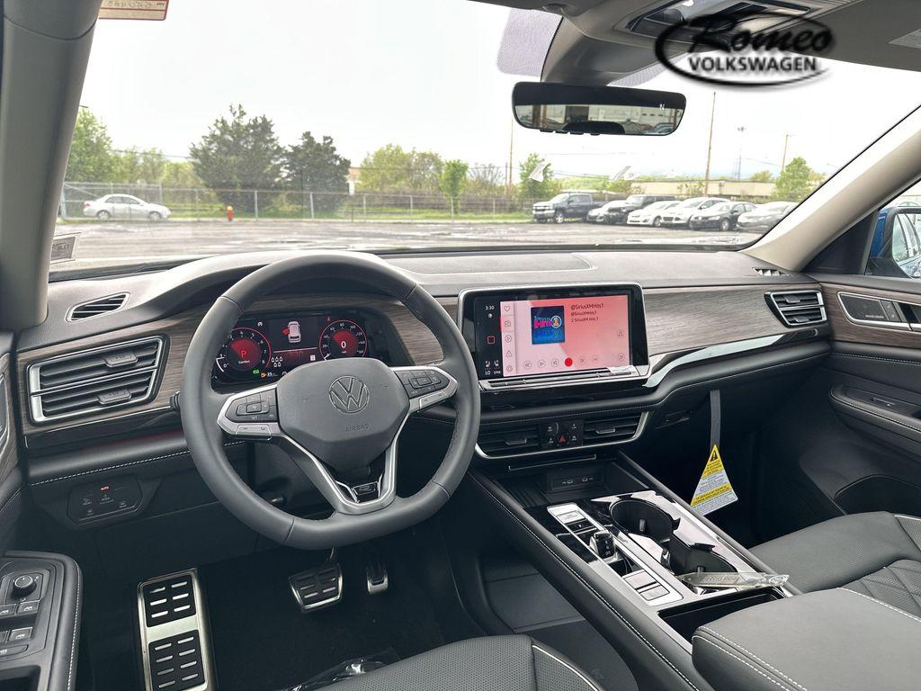 new 2025 Volkswagen Atlas car, priced at $50,495